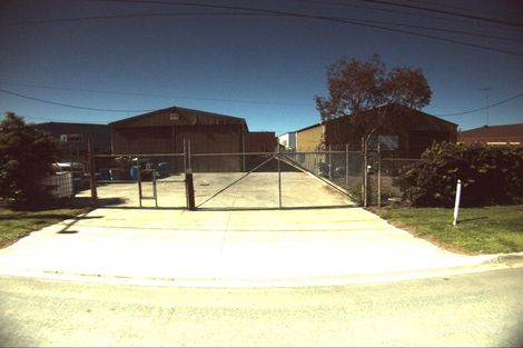 6 Seaside Pde, North Shore, VIC 3214