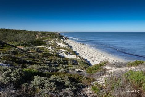 Property photo of 23 Windlass Avenue Ocean Reef WA 6027