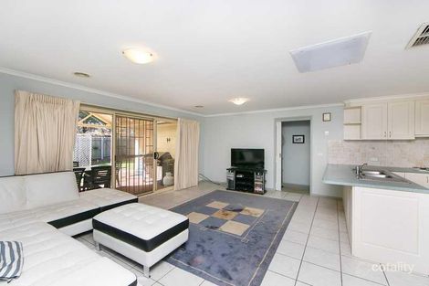 Property photo of 17 Rosewood Glen Jerrabomberra NSW 2619