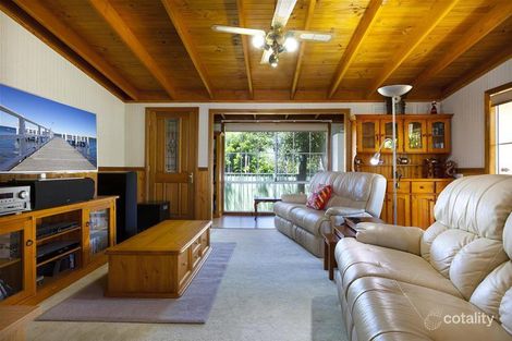 Property photo of 15 Jerry Bailey Road Shoalhaven Heads NSW 2535