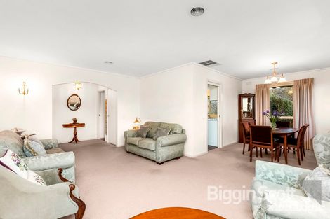 Property photo of 11 Glenville Road Glen Waverley VIC 3150