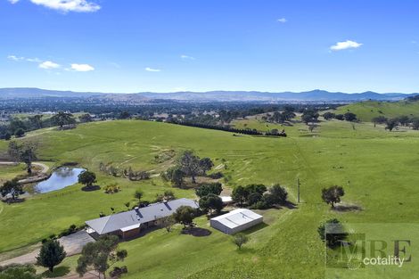 Property photo of 32 Box Court Mansfield VIC 3722