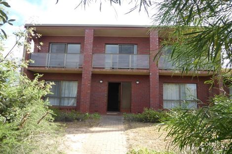 10 Newporter Tce, West Lakes Shore, SA 5020