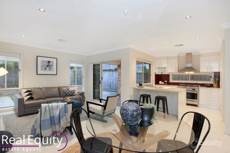 Property photo of 5 Fairway Close Moorebank NSW 2170