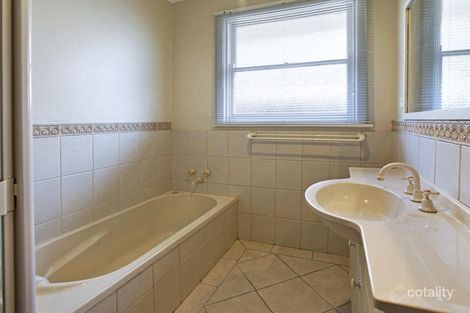 Property photo of 38 Wilsons Road Newcomb VIC 3219