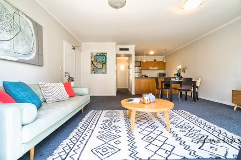 Property photo of 4/1 Miles Street Southbank VIC 3006