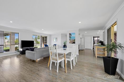 Property photo of 39 Kawana Crescent Ashmore QLD 4214