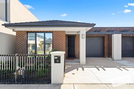13 Knotwood St, Narre Warren, VIC 3805