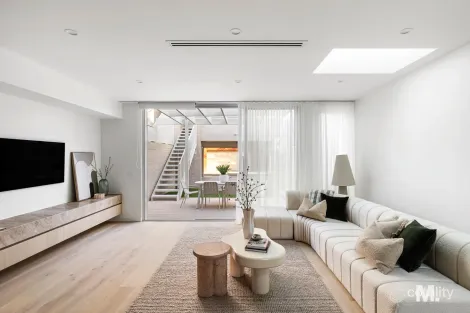 Property photo of 128 Dean Street Moonee Ponds VIC 3039