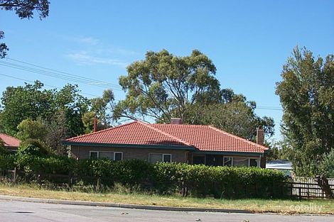 72 James St, Gosnells, WA 6110