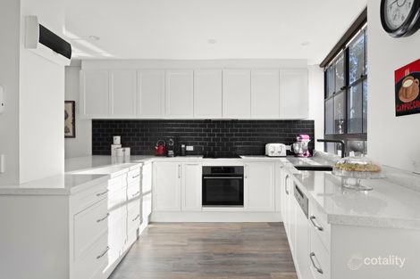 Property photo of 10/2-14 Lawrence Street Alexandria NSW 2015