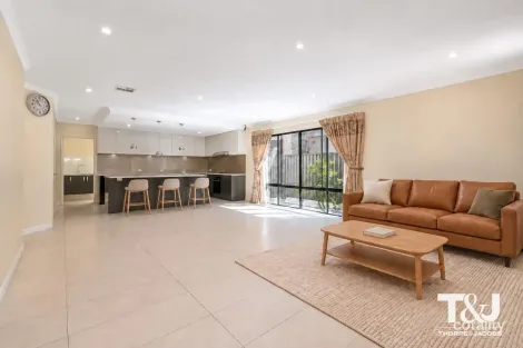 Property photo of 50 Mandora Way Riverton WA 6148
