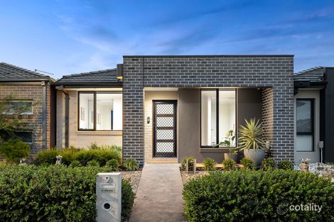 9 Trafalgar Walk, Keysborough, VIC 3173