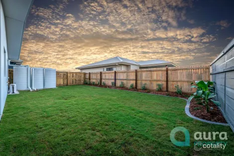 Property photo of 2 Paddington Circuit Baringa QLD 4551