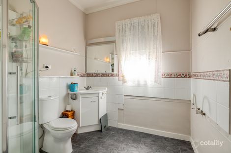 Property photo of 3 Betty Street Newtown QLD 4350