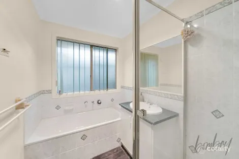 Property photo of 2 Cobby Court Roxburgh Park VIC 3064