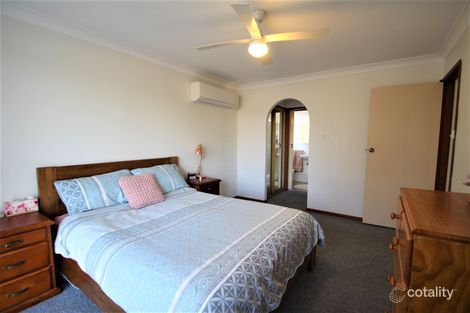 Property photo of 8 Autumn Close Hunterview NSW 2330