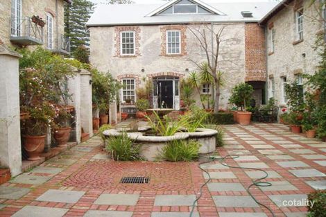 4/17 Essex St, Fremantle, WA 6160