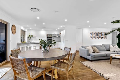 Property photo of 2 Admiralty Drive Alexandra Headland QLD 4572