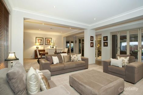 Property photo of 12 Mashie Terrace Sandhurst VIC 3977