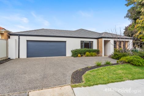 Property photo of 69 Cheviot Drive Truganina VIC 3029