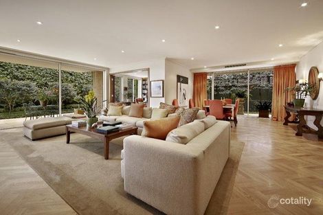 Property photo of 4/1-3 Robertson Street Toorak VIC 3142