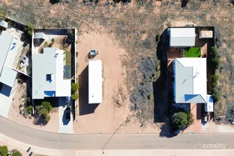 Property photo of 11 Terry Deschamps Way Denham WA 6537