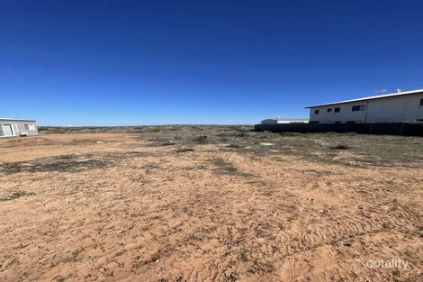 Property photo of 11 Terry Deschamps Way Denham WA 6537