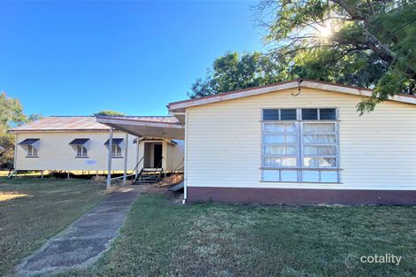 35 William St, Surat, QLD 4417