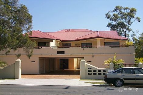 330 Hawthorne Rd, Hawthorne, QLD 4171