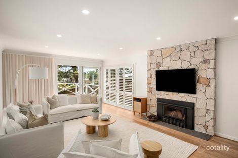 Property photo of 9 Holyrood Avenue Sorrento VIC 3943