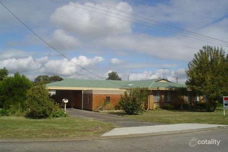 14 Dawson Way, Parmelia, WA 6167