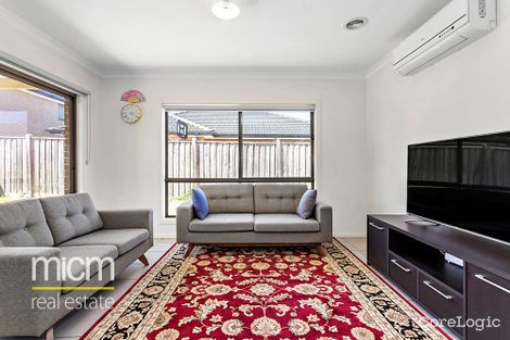 Property photo of 22 Royal Circuit Point Cook VIC 3030