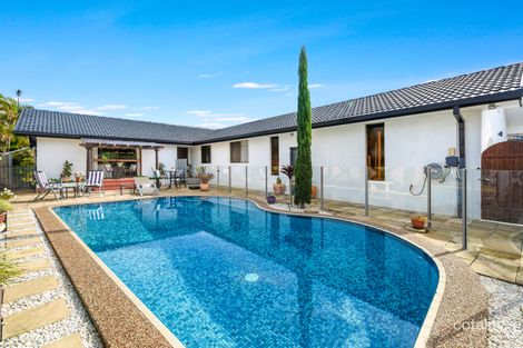 Property photo of 20 Welby Street Broadbeach Waters QLD 4218