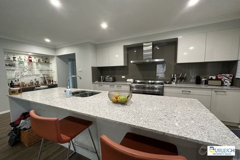 Property photo of 33 Sapphire Place Elanora QLD 4221