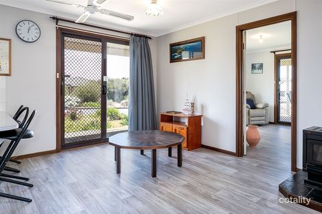 Property photo of 74 Seaview Avenue Middleton SA 5213