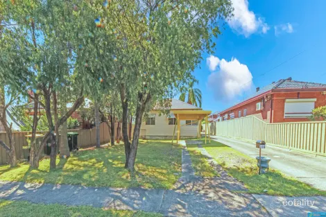 274 Humphries Rd, Mount Pritchard, NSW 2170