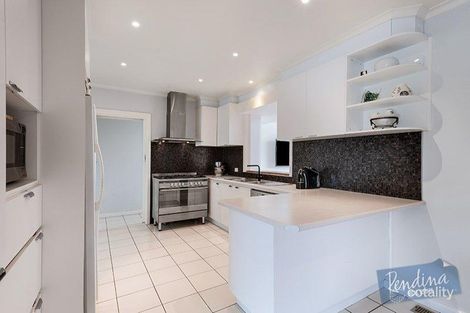 Property photo of 10 Keith Grove Keilor East VIC 3033