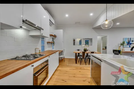 Property photo of 74 Tiger Street Ipswich QLD 4305