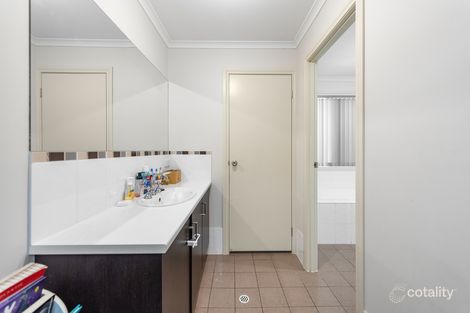 Property photo of 8 Maple Leaf Court Munno Para West SA 5115