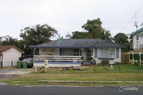 18 Westbrook Pde, Gorokan, NSW 2263
