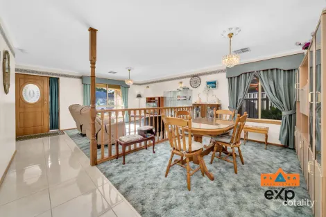 Property photo of 33 Howell Road Parafield Gardens SA 5107
