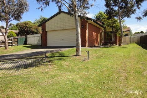 26 Azarow Cct, Croydon South, VIC 3136