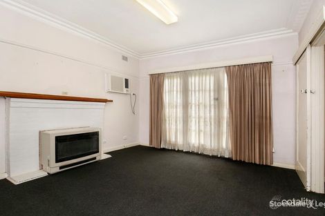 Property photo of 6 Hughes Parade Reservoir VIC 3073