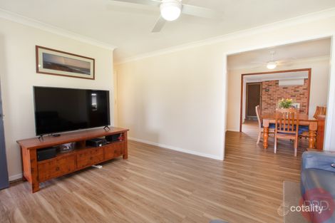 Property photo of 17 Woolley Close Thornton NSW 2322