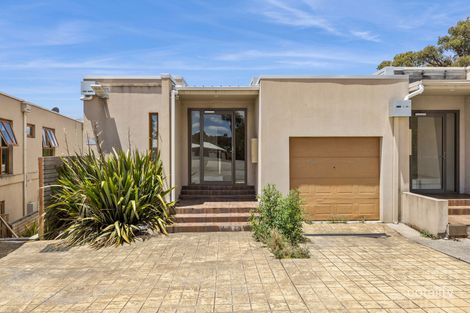 3/8 Penny Lane, Creswick, VIC 3363