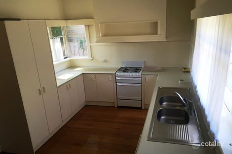 Property photo of 2 Farm Road Oakleigh South VIC 3167