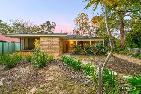 8 Glebe Rd, Roleystone, WA 6111