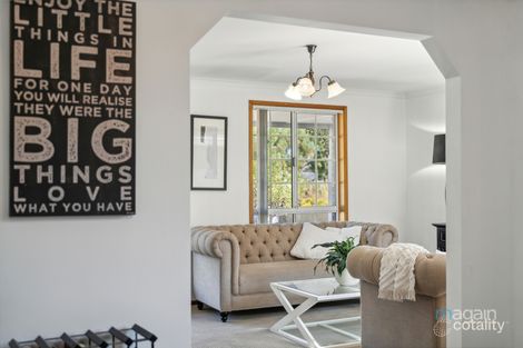 Property photo of 20 Upper Penneys Hill Road Onkaparinga Hills SA 5163