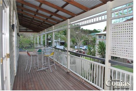 Property photo of 12 Huxham Terrace Auchenflower QLD 4066
